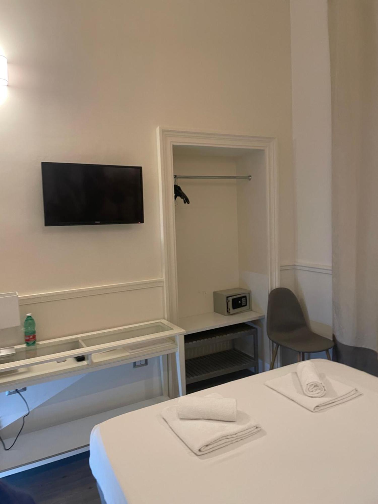 Arts & Rooms Rome Extérieur photo