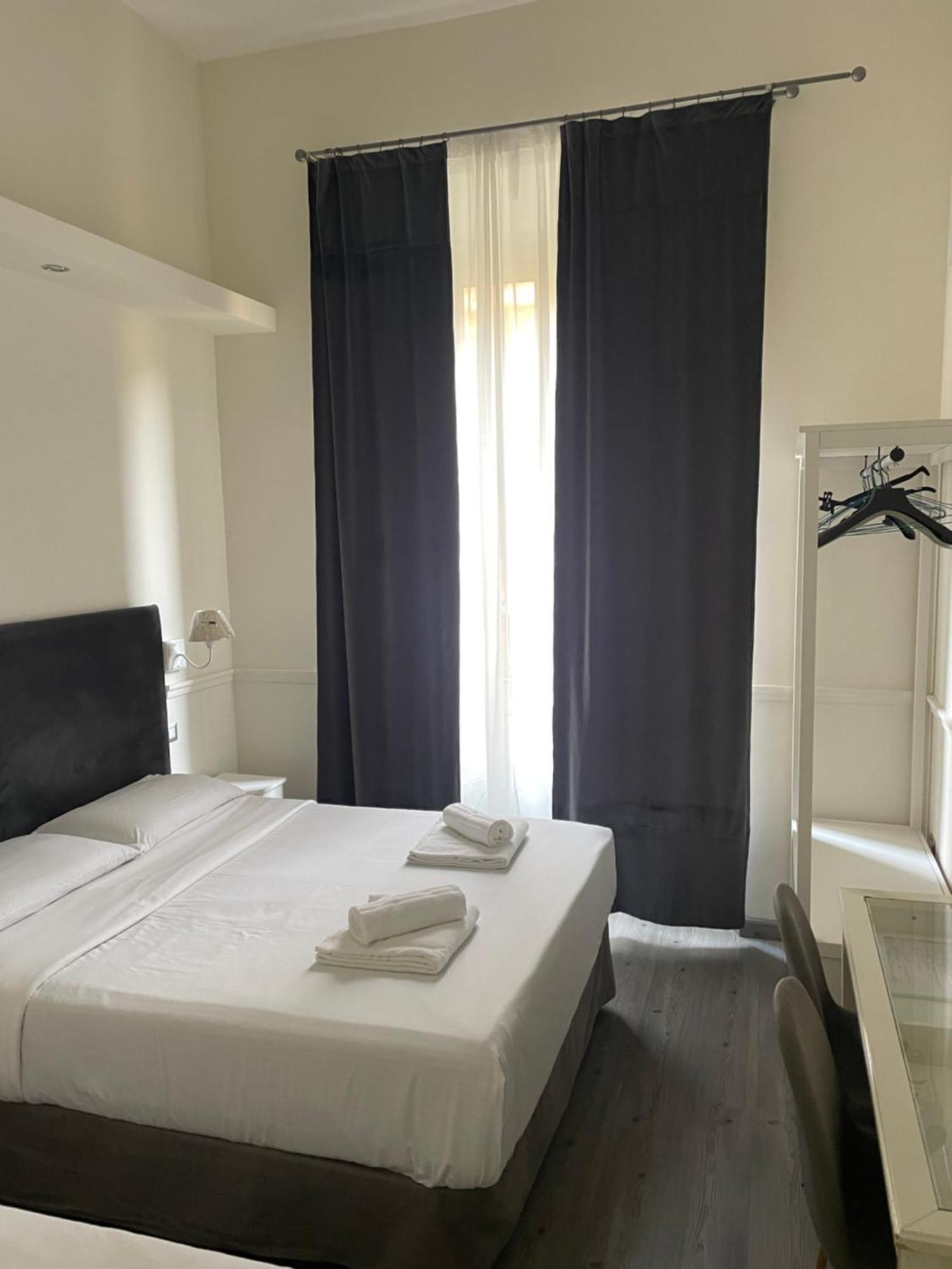 Arts & Rooms Rome Extérieur photo