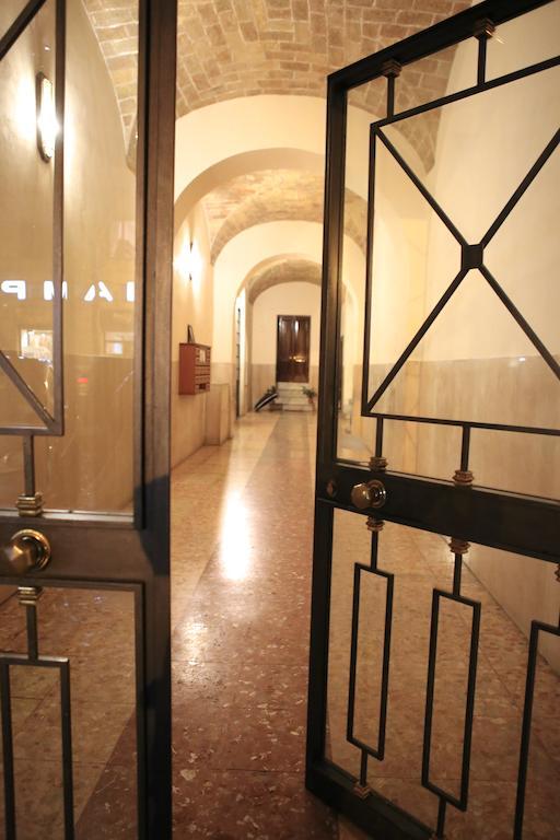 Arts & Rooms Rome Extérieur photo